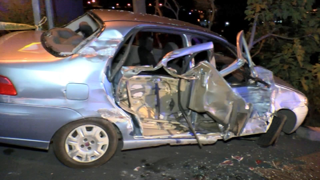 Kamyon gecekondunun üzerine uçtu: 4 yaralı